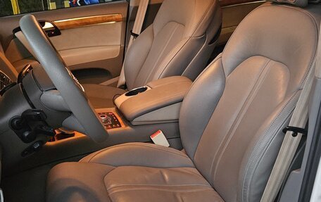 Audi Q7, 2012 год, 2 700 000 рублей, 13 фотография