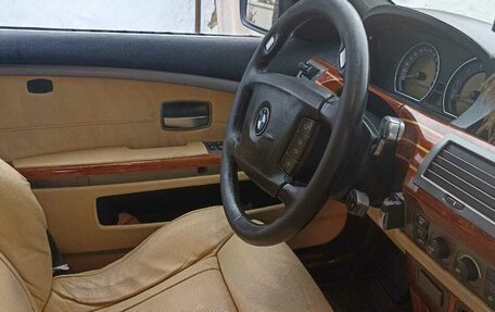 BMW 7 серия, 2004 год, 500 000 рублей, 2 фотография