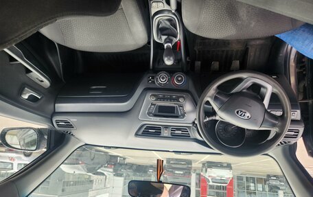 KIA Rio III рестайлинг, 2013 год, 720 000 рублей, 3 фотография
