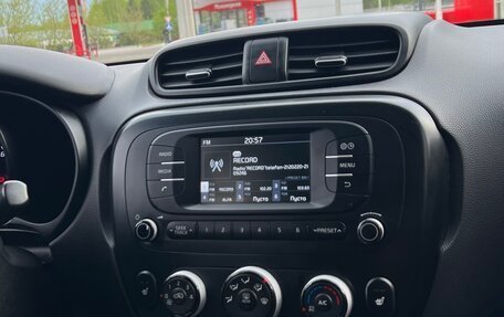 KIA Soul II рестайлинг, 2019 год, 1 490 000 рублей, 10 фотография