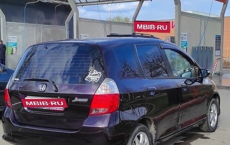 Honda Jazz I рестайлинг, 2007 год, 700 000 рублей, 17 фотография