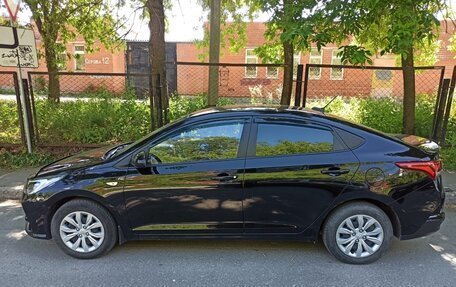 Hyundai Solaris II рестайлинг, 2021 год, 1 750 000 рублей, 3 фотография