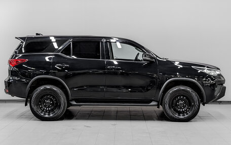 Toyota Fortuner II, 2018 год, 2 770 000 рублей, 4 фотография