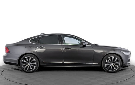 Volvo S90 II рестайлинг, 2021 год, 3 300 000 рублей, 4 фотография