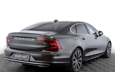 Volvo S90 II рестайлинг, 2021 год, 3 300 000 рублей, 5 фотография