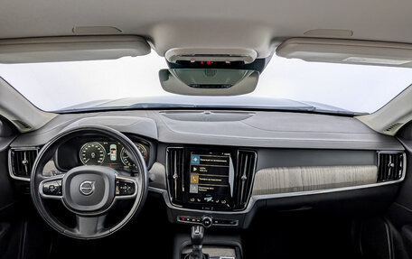 Volvo S90 II рестайлинг, 2021 год, 3 300 000 рублей, 14 фотография