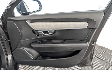 Volvo S90 II рестайлинг, 2021 год, 3 300 000 рублей, 25 фотография