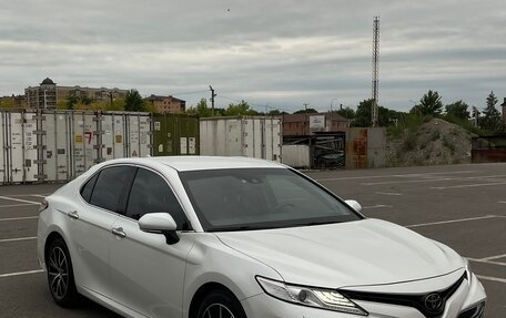 Toyota Camry, 2019 год, 2 850 000 рублей, 5 фотография