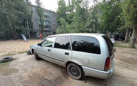 Nissan Avenir II, 1998 год, 155 000 рублей, 3 фотография