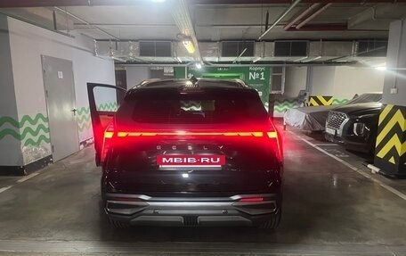 Geely Atlas, 2023 год, 2 750 000 рублей, 6 фотография