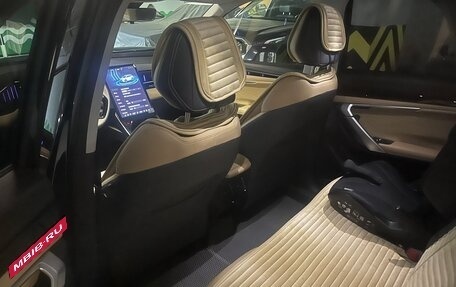 Geely Atlas, 2023 год, 2 750 000 рублей, 21 фотография