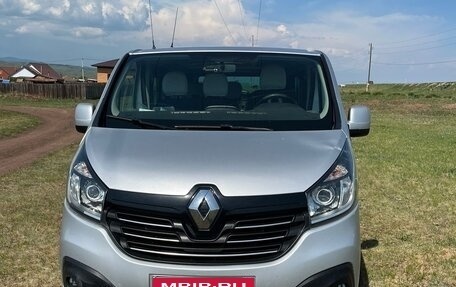 Renault Trafic, 2017 год, 2 250 000 рублей, 1 фотография