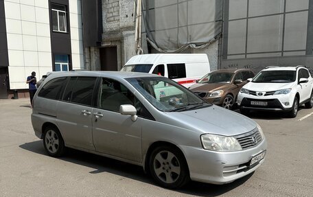 Nissan Prairie III, 2001 год, 435 000 рублей, 3 фотография