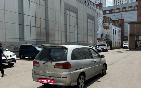 Nissan Prairie III, 2001 год, 435 000 рублей, 6 фотография