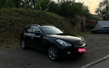 Infiniti QX50 I рестайлинг, 2013 год, 1 500 000 рублей, 2 фотография