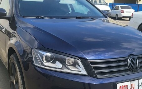 Volkswagen Passat B7, 2012 год, 1 300 000 рублей, 14 фотография