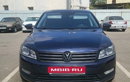 Volkswagen Passat B7, 2012 год, 1 300 000 рублей, 24 фотография