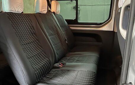 Renault Trafic, 2017 год, 2 250 000 рублей, 11 фотография