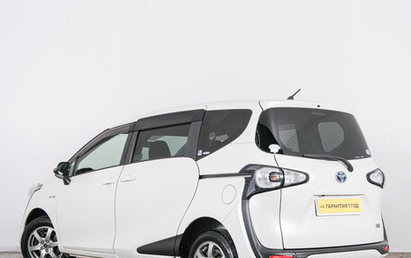 Toyota Sienta II, 2015 год, 1 399 000 рублей, 3 фотография