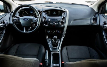 Ford Focus III, 2017 год, 900 000 рублей, 14 фотография