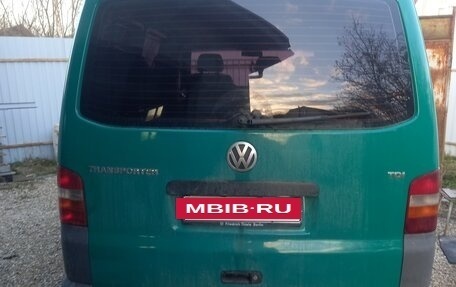 Volkswagen Transporter T5 рестайлинг, 2006 год, 1 350 000 рублей, 2 фотография