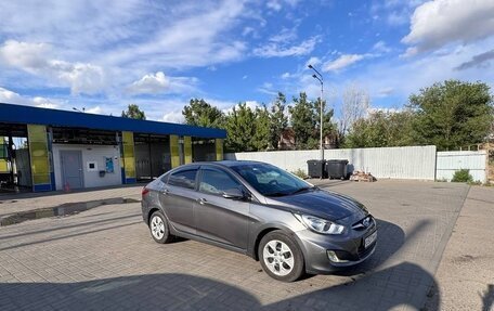 Hyundai Solaris II рестайлинг, 2011 год, 730 000 рублей, 8 фотография