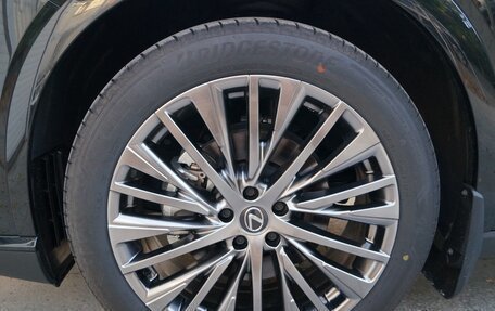 Lexus RX IV рестайлинг, 2024 год, 12 100 000 рублей, 5 фотография