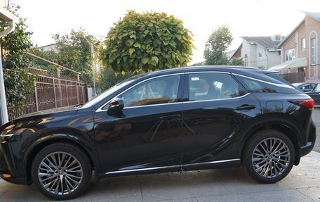 Lexus RX IV рестайлинг, 2024 год, 12 100 000 рублей, 4 фотография
