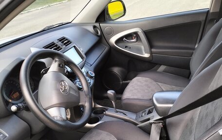 Toyota RAV4, 2011 год, 1 350 000 рублей, 7 фотография