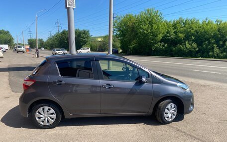 Toyota Vitz, 2018 год, 1 150 000 рублей, 2 фотография