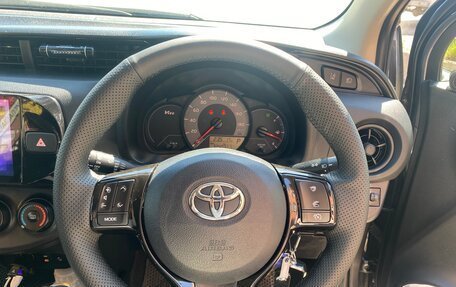 Toyota Vitz, 2018 год, 1 150 000 рублей, 12 фотография