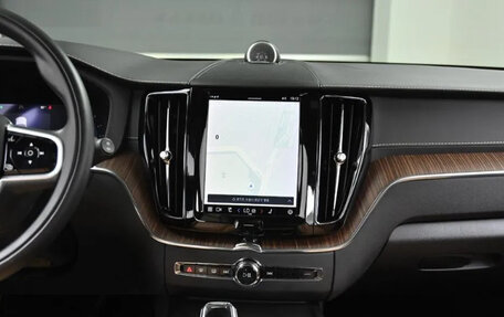 Volvo XC60 II, 2021 год, 4 190 000 рублей, 14 фотография