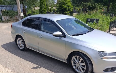 Volkswagen Jetta VI, 2013 год, 900 000 рублей, 7 фотография