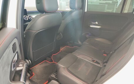 Mercedes-Benz GLB, 2020 год, 4 150 000 рублей, 18 фотография