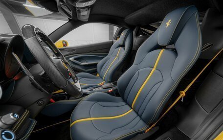 Ferrari F8, 2021 год, 24 000 000 рублей, 17 фотография