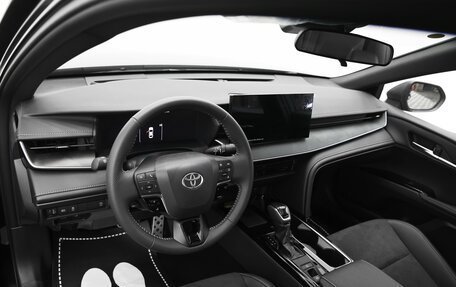 Toyota Camry, 2024 год, 4 590 000 рублей, 10 фотография