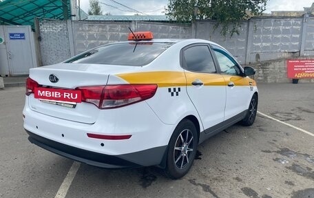 KIA Rio III рестайлинг, 2016 год, 1 000 000 рублей, 7 фотография