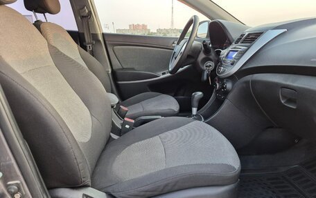 Hyundai Solaris II рестайлинг, 2011 год, 670 000 рублей, 9 фотография
