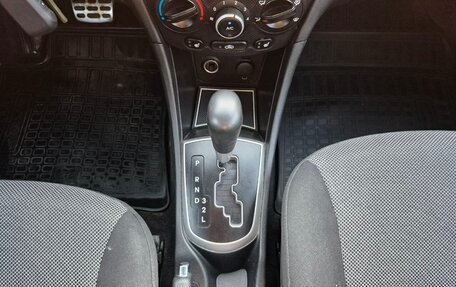 Hyundai Solaris II рестайлинг, 2011 год, 670 000 рублей, 13 фотография