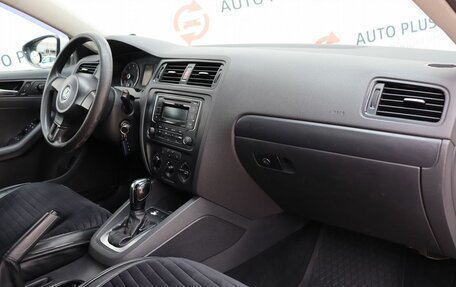 Volkswagen Jetta VI, 2014 год, 989 000 рублей, 9 фотография