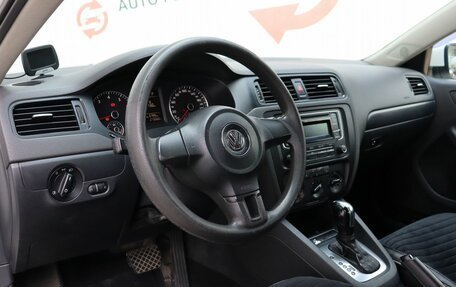 Volkswagen Jetta VI, 2014 год, 989 000 рублей, 7 фотография