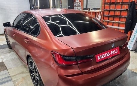 BMW 3 серия, 2019 год, 4 000 000 рублей, 2 фотография