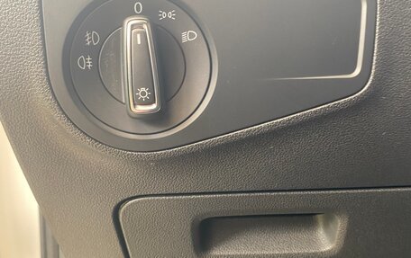Volkswagen Tiguan II, 2020 год, 3 250 000 рублей, 13 фотография