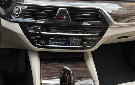 BMW 6 серия, 2018 год, 4 800 000 рублей, 4 фотография