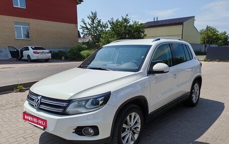 Volkswagen Tiguan I, 2012 год, 1 590 000 рублей, 2 фотография