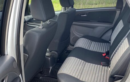 Suzuki SX4 II рестайлинг, 2008 год, 780 000 рублей, 10 фотография