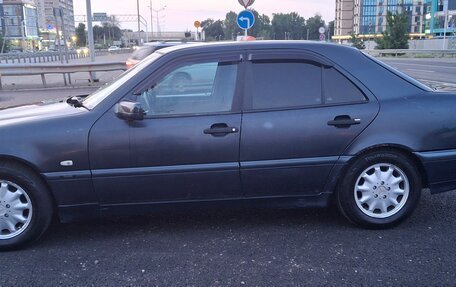 Mercedes-Benz C-Класс, 1998 год, 500 000 рублей, 9 фотография
