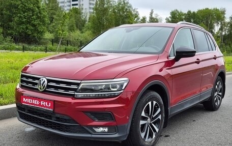Volkswagen Tiguan II, 2019 год, 2 790 000 рублей, 1 фотография