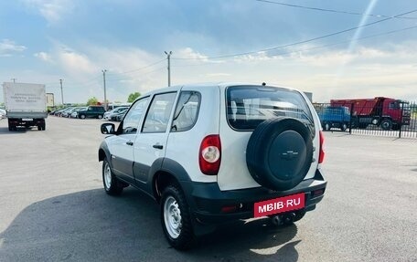 Chevrolet Niva I рестайлинг, 2014 год, 549 999 рублей, 3 фотография