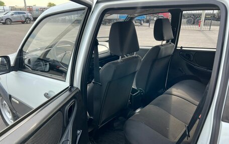 Chevrolet Niva I рестайлинг, 2014 год, 549 999 рублей, 17 фотография